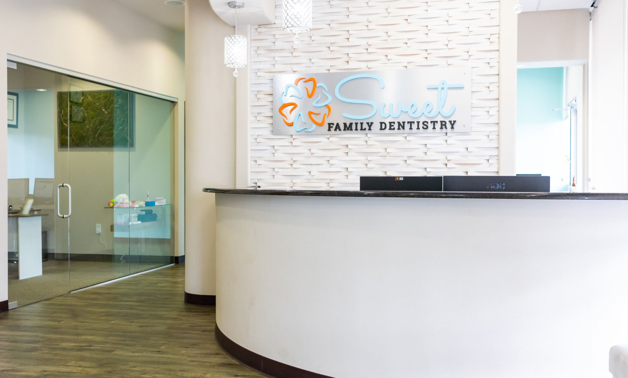 Shot of front desk in Sweet Family Dentistry in Rowlett